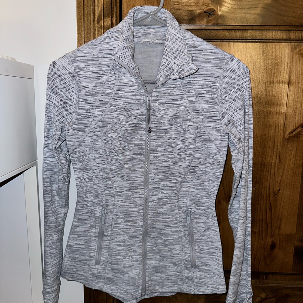 Lululemon Define Jacket - Heather grey
